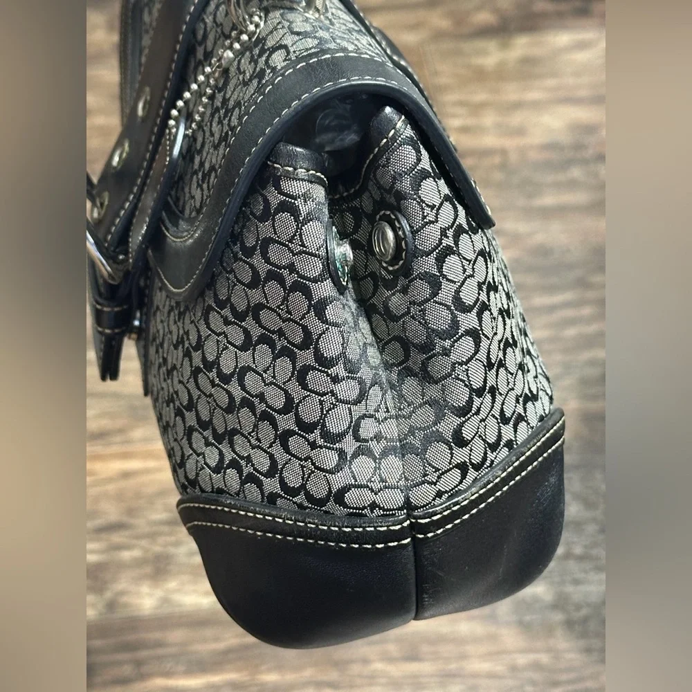 Vintage‎ Coach Soho Signature C Top Handle Bag - Picture 3 of 12
